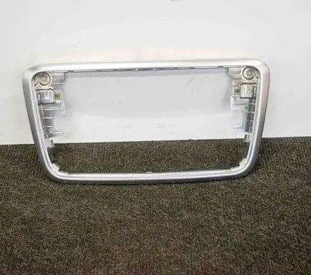 Mercedes-Benz CLA C117 X117 W117 Radio/GPS head unit trim A1766890018