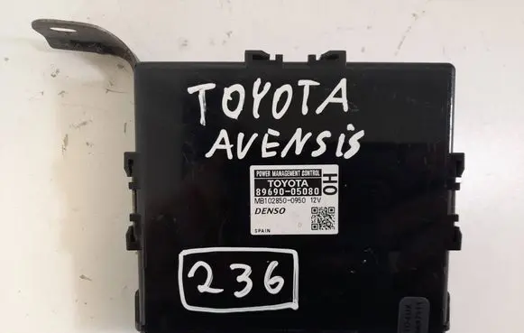 Toyota Avensis T270 Other control units/modules 8969005080