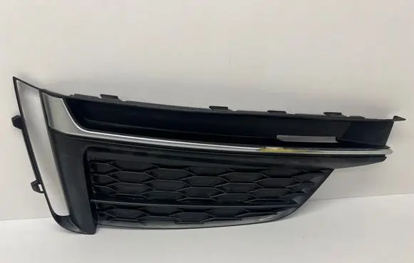 Audi A5 Front bumper lower grill 8W6807681F