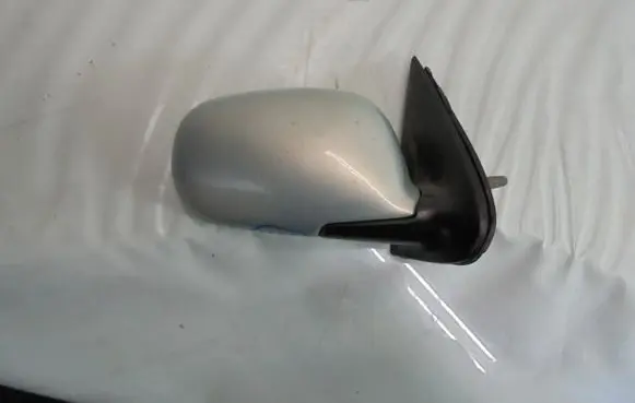 Nissan Micra Front door electric wing mirror
