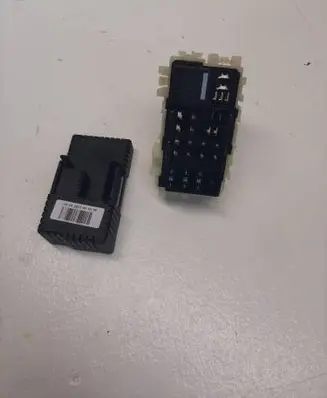 Volvo S60 Fuse module 6G9T14K131 6G9T14C507