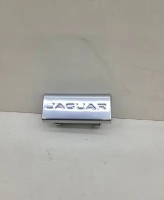 Jaguar XE Manufacturer badge logo/emblem GX73045F44AA