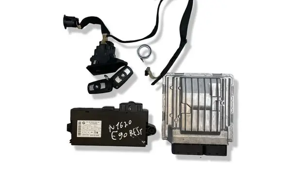BMW 3 E90 E91 Engine ECU kit and lock set 7621178 DMEMSD812 5WK94901