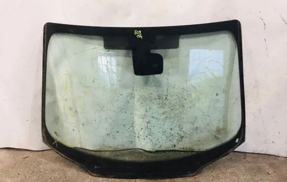 Peugeot 508 Front windscreen/windshield window 