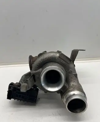 BMW 5 F10 F11 Turbo 7799758 777853