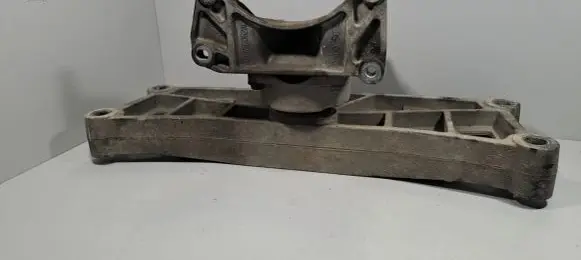 Lancia Thema Gearbox mount 04578062AC