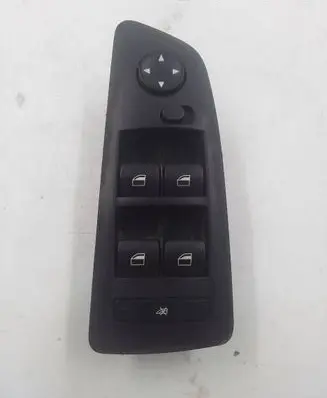 BMW 1 E81 E87 Electric window control switch 695203603 6952036