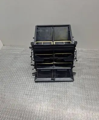 Volkswagen Touran II Interior heater climate box assembly 52422884 52422883