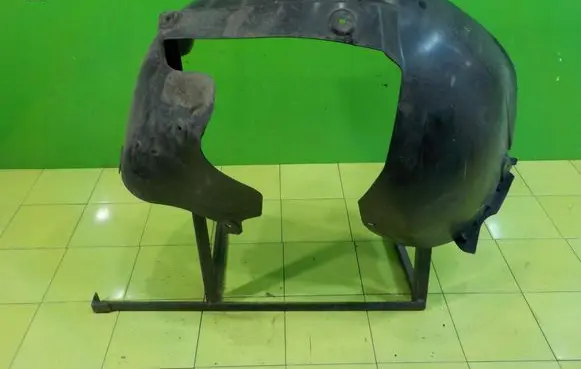 Nissan Pathfinder R51 Front arch PRZOD PRAWE