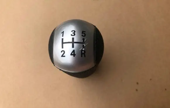 Ford Mondeo Mk III Gear lever shifter trim leather/knob