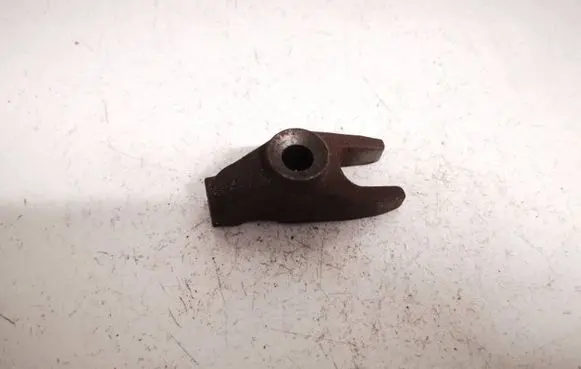Dodge Nitro Fuel Injector clamp holder 