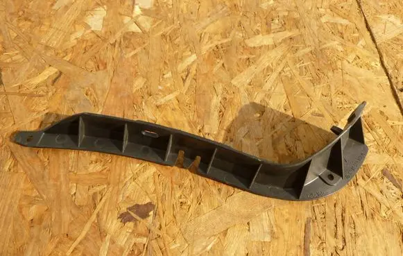 Mercedes-Benz Vaneo W414 Rear bumper mounting bracket 4148850163
