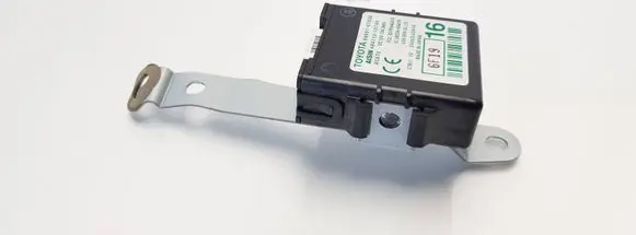 Toyota Prius (XW20) Door control unit/module 8999147030 48411010740