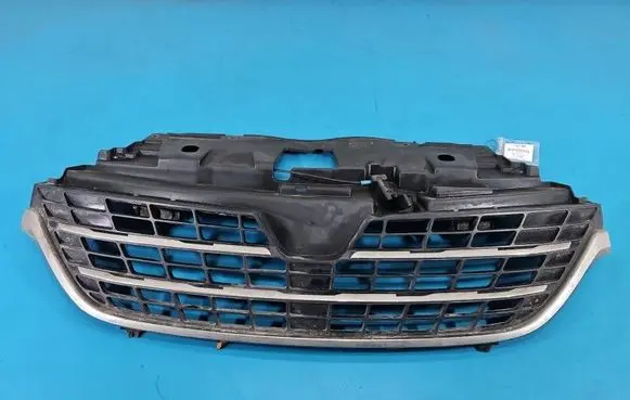 Renault Trafic III (X82) Front bumper upper radiator grill 101993772R IMPRK1545069