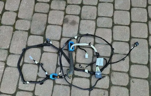 Opel Mokka B Tailgate/trunk wiring harness 9842262680