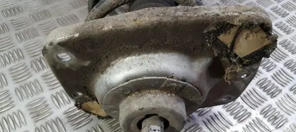 Citroen Dispatch II Coil spring mount 
