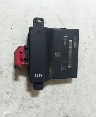 Volkswagen PASSAT B6 Gateway control module 1K0907530E 1K0907951