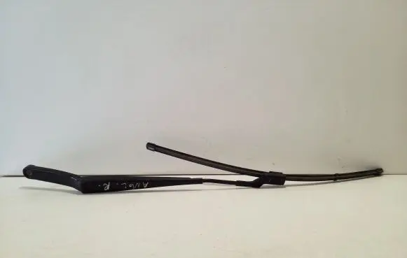 Volkswagen PASSAT B6 Front wiper blade arm 3C2955410C
