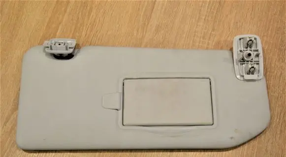 Peugeot 508 Sun visor