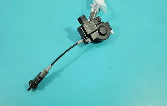 Lexus CT 200H Fuel tank cap lock motor IMPRK1524050