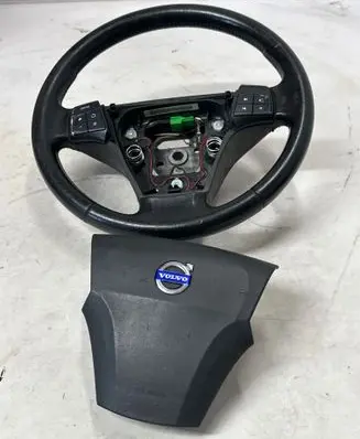 Volvo V50 Steering wheel