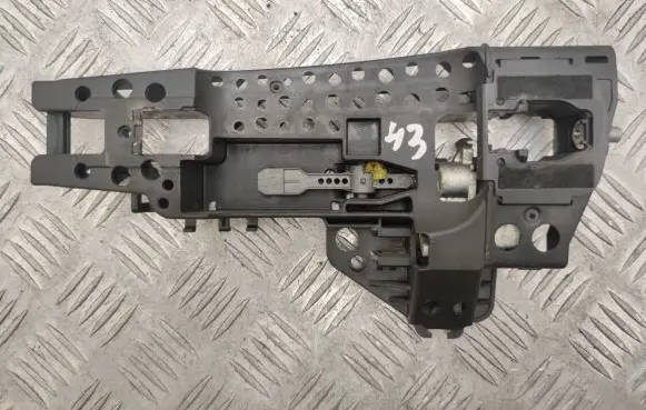 Audi A8 S8 D4 4H Rear door interior handle 4H0837885