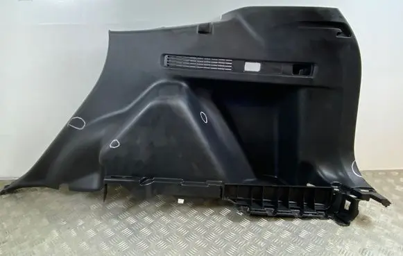 Honda CR-V Trunk/boot lower side trim panel 846103D4A320