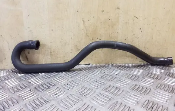 BMW X5 E53 Engine coolant pipe/hose 64116931240
