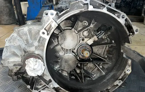 Jaguar X-Type Manual 5 speed gearbox