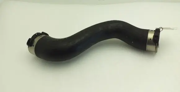 Mercedes-Benz E C207 W207 Intercooler hose/pipe A2045282182