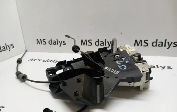 Mercedes-Benz R W251 Rear door lock A2517330414 2517330414 A2517660425
