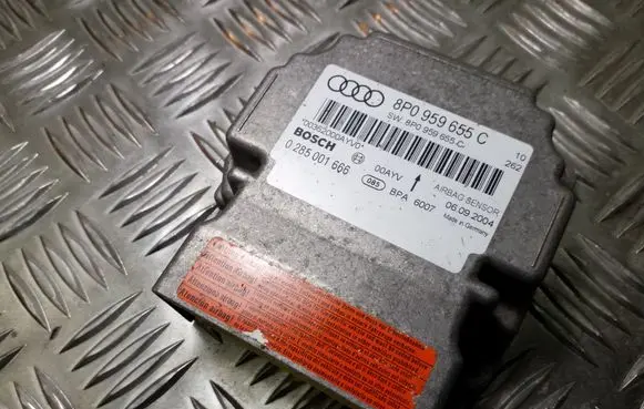 Audi A3 S3 A3 Sportback 8P Airbag control unit/module 8P0959655C