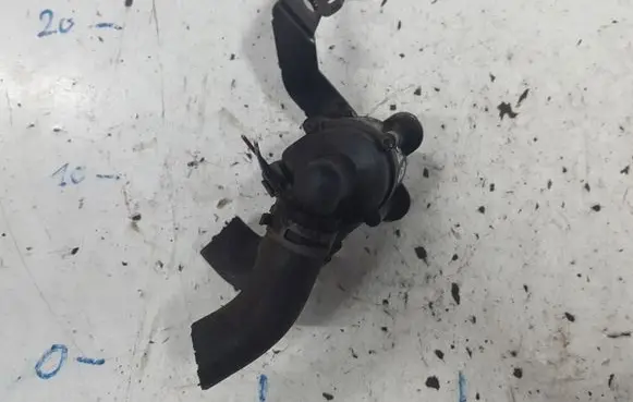 Audi A3 S3 8P Electric auxiliary coolant/water pump 5N0965651