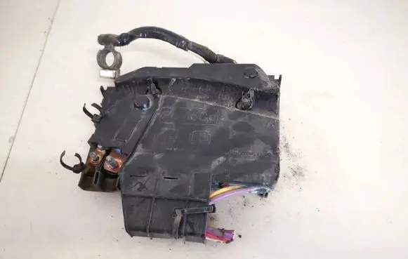 Ford Focus Fuse box set av6t14a067bb av6t-14a067-bb