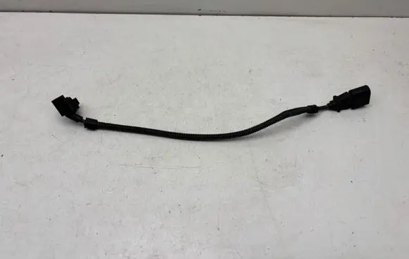 Audi A2 Camshaft position sensor 030906433M