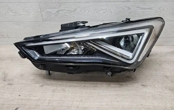 Seat Leon IV Headlight/headlamp 5FB941007G