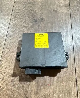 Mercedes-Benz S W220 Light module LCM 2208203026 0307870002