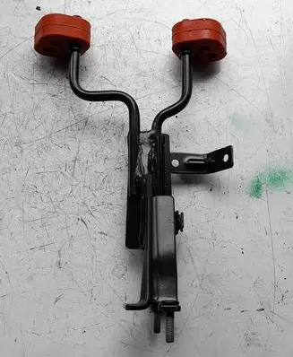 Iveco Daily 6th gen Muffler mount bracket/holder 5802969248 150KMFROMNEW