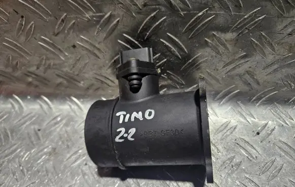 Nissan Almera Tino Mass air flow meter 0280218005 226807J600