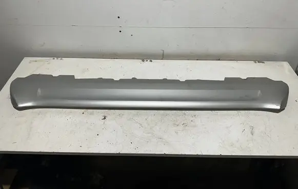 Volvo XC90 Front bumper lip 31353383