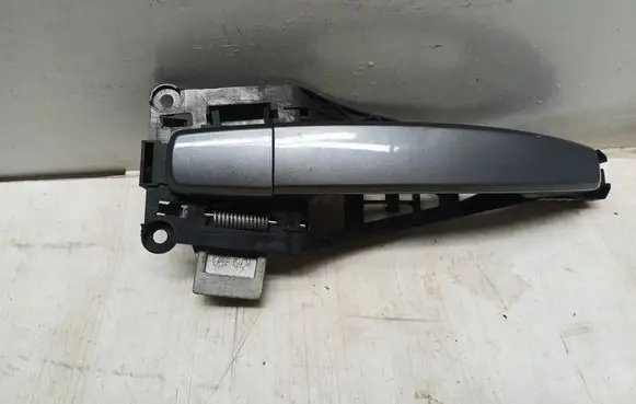 Opel Zafira B Rear door exterior handle 24463749