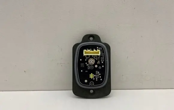 Ford Kuga III LED ballast control module 90166531B