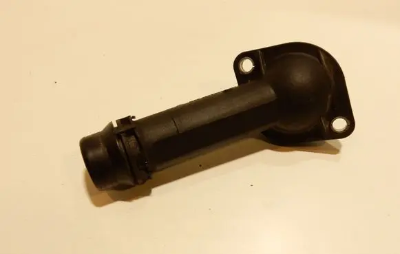 Audi A6 S6 C6 4F Engine coolant pipe/hose 06B121121 51137