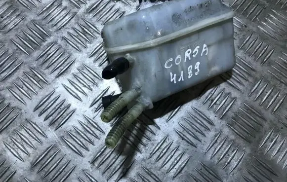 Brake fluid reservoir