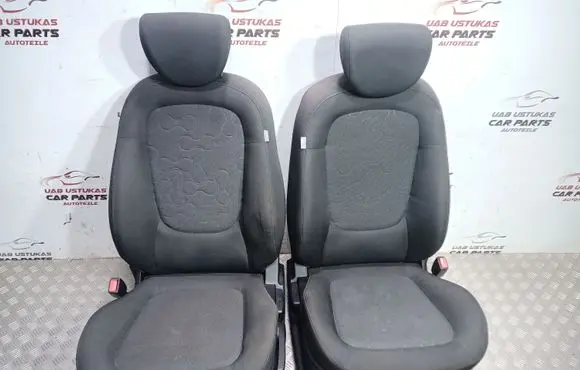 Hyundai i20 (PB PBT) Seat and door cards trim set 
