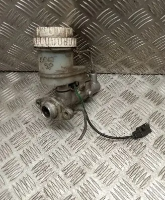Mitsubishi Colt Master brake cylinder