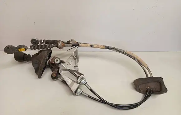 Opel Vivaro Gear shifter/selector 4913921