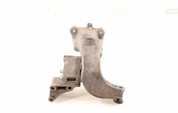 Mercedes-Benz E W211 Engine mounting bracket 6422230804 A6422230804