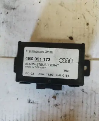 Audi A6 S6 C5 4B Alarm control unit/module 4B0951173