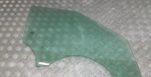 Land Rover Range Rover Velar Front door window glass four-door 43R000056